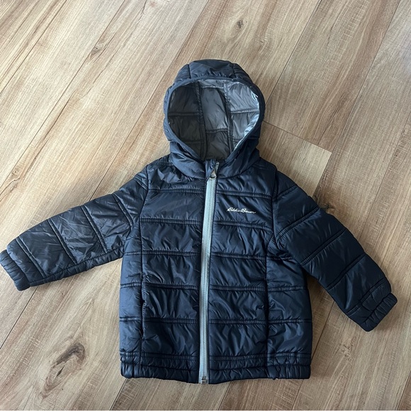 Eddie Bauer Boys' Black Thin Puffer Coat, Hooded, Size 2T Winter Snow - Picture 1 of 8